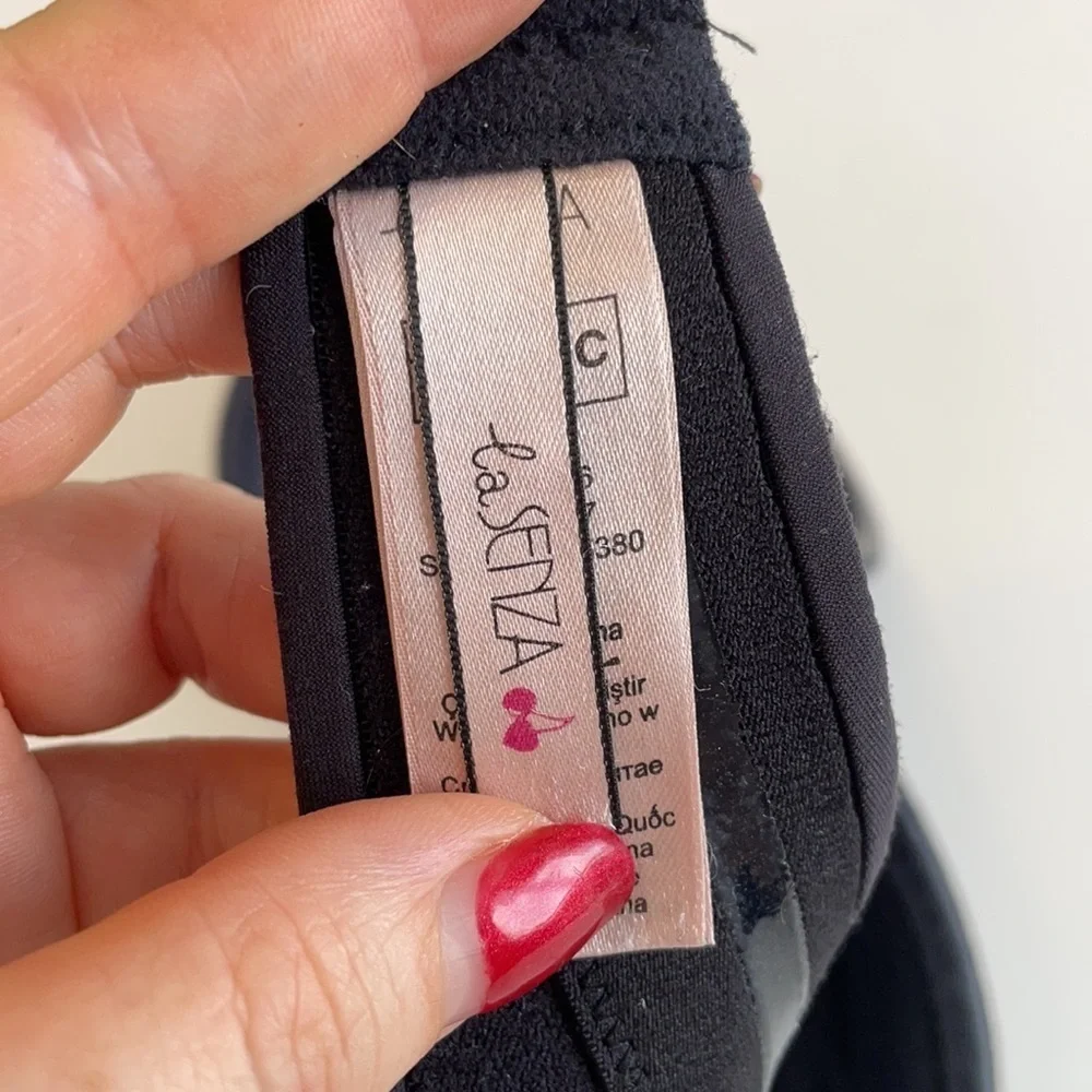 Lasenza Strapless Black Bra - Picture 9 of 13